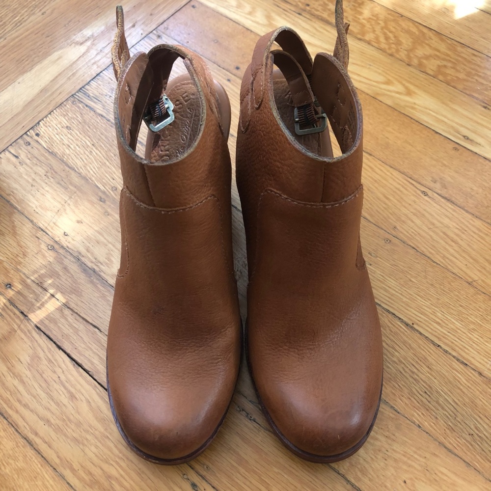 Kork Ease- Cedro Tan Bootie